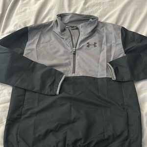 Under Armour Crew Neck Wind Breaker